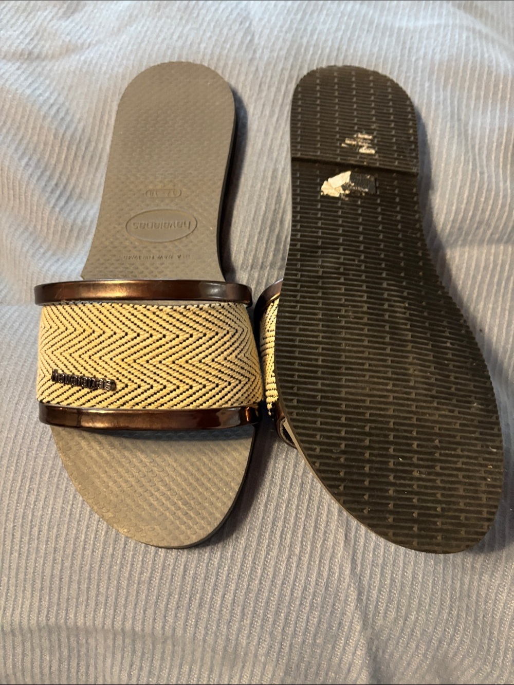 Havaianas Women's Beige and grey Woven Slide Sandals - Picture 4 of 6